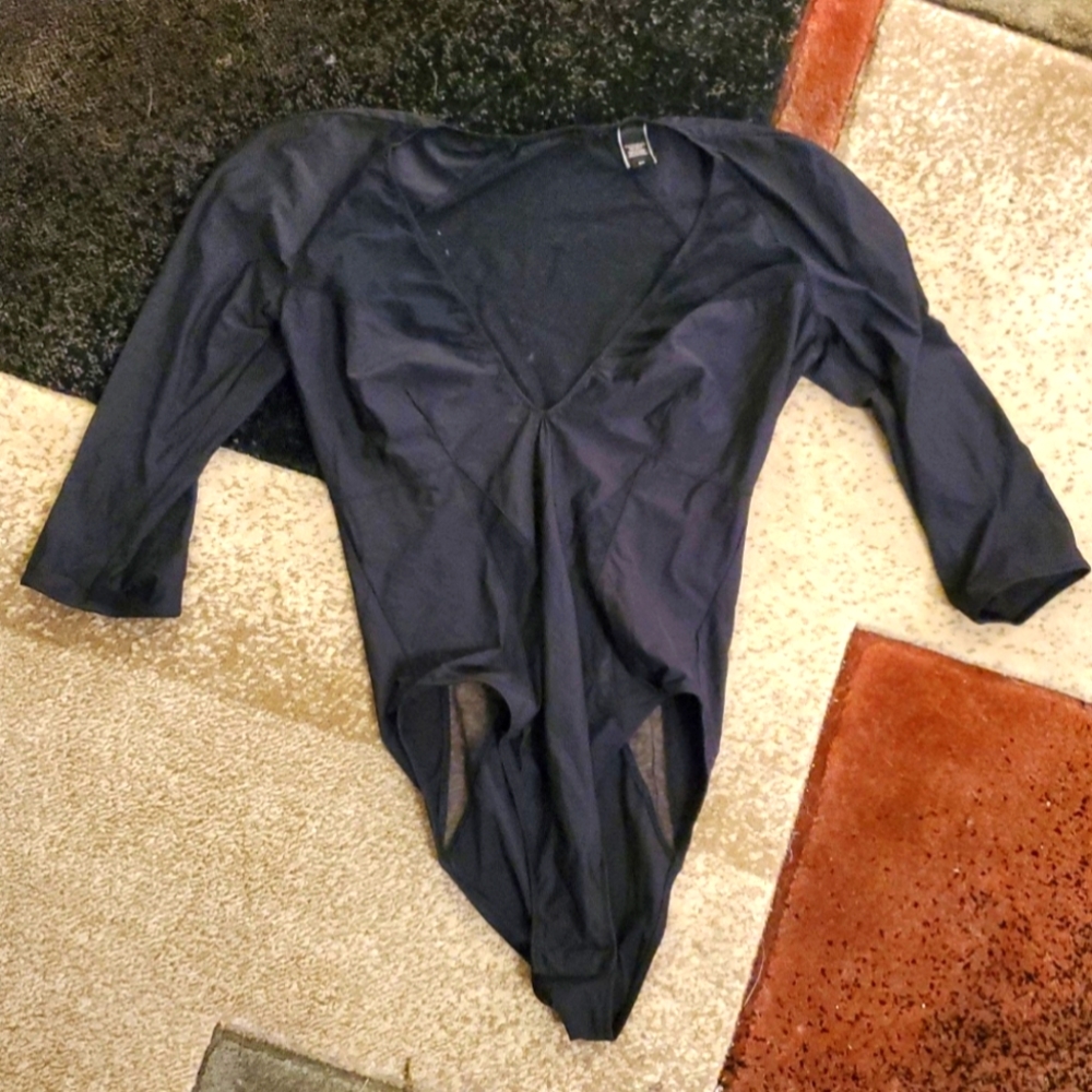 VS Bodysuit 3/4 sleeve